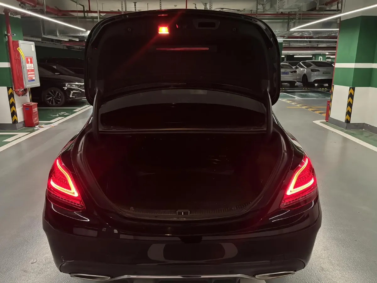 2020 Mercedes-Benz C Class 1.5T 184HP L4 9AT,autocango,china used car exporter,china ev exporter,chinese used car exporter,chinese used ev exporter