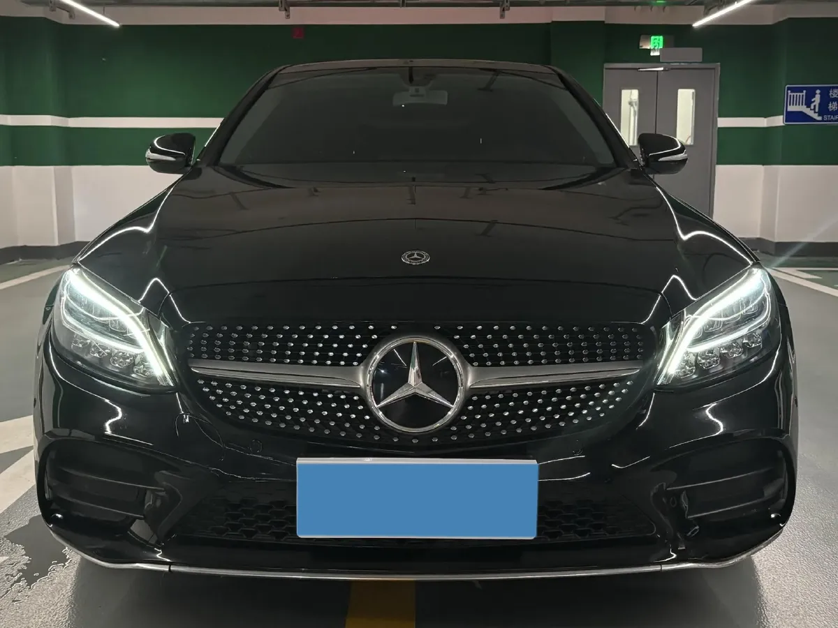2020 Mercedes-Benz C Class 1.5T 184HP L4 9AT,autocango,china used car exporter,china ev exporter,chinese used car exporter,chinese used ev exporter