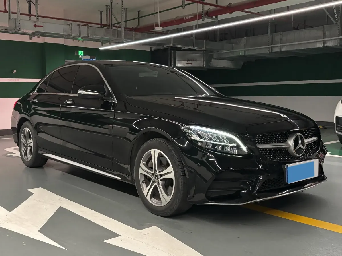 2020 Mercedes-Benz C Class 1.5T 184HP L4 9AT,autocango,china used car exporter,china ev exporter,chinese used car exporter,chinese used ev exporter