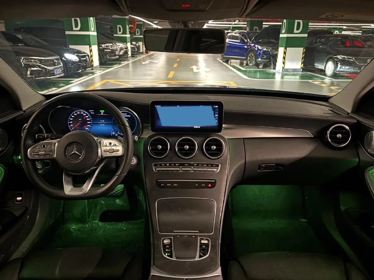 2020 Mercedes-Benz C Class 1.5T 184HP L4 9AT,autocango,china used car exporter,china ev exporter,chinese used car exporter,chinese used ev exporter