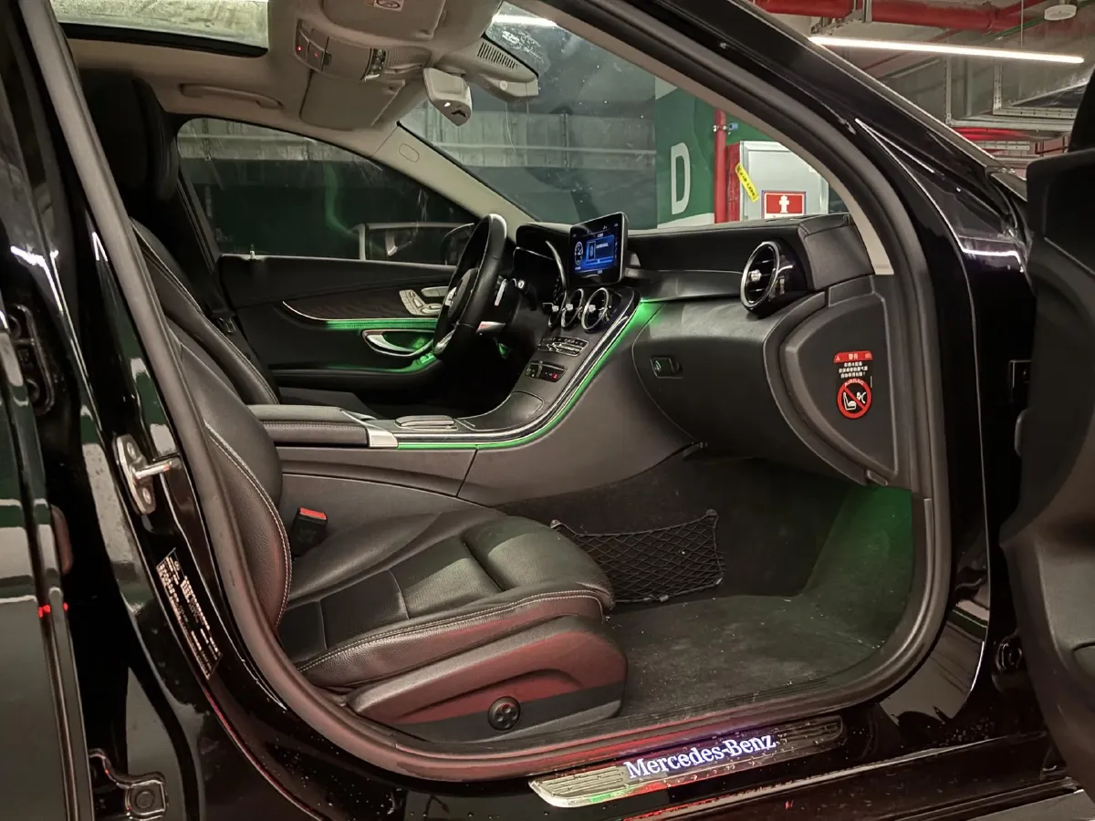 2020 Mercedes-Benz C Class 1.5T 184HP L4 9AT,autocango,china used car exporter,china ev exporter,chinese used car exporter,chinese used ev exporter