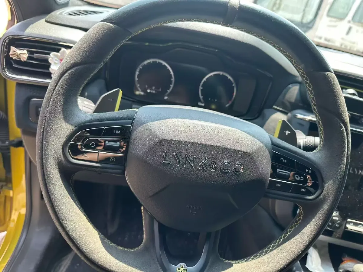 2020 LYNK&CO 03 2.0T 254HP L4 8AT,autocango,china used car exporter,china ev exporter,chinese used car exporter,chinese used ev exporter