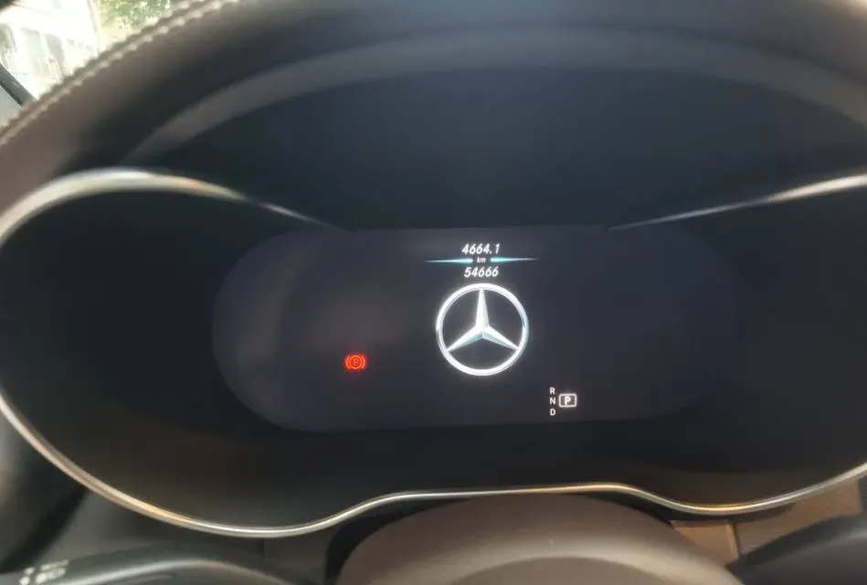 2020 Mercedes-Benz GLC Class 2.0T 258HP L4 9AT,autocango,china used car exporter,china ev exporter,chinese used car exporter,chinese used ev exporter