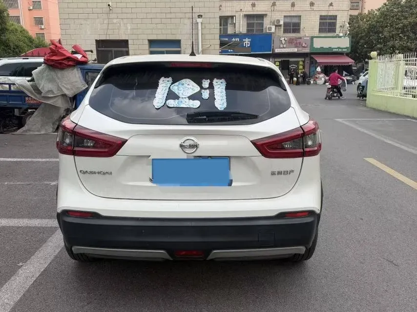 2022 Nissan Qashqai 2.0L 151HP L4 CVT,autocango,china used car exporter,china ev exporter,chinese used car exporter,chinese used ev exporter