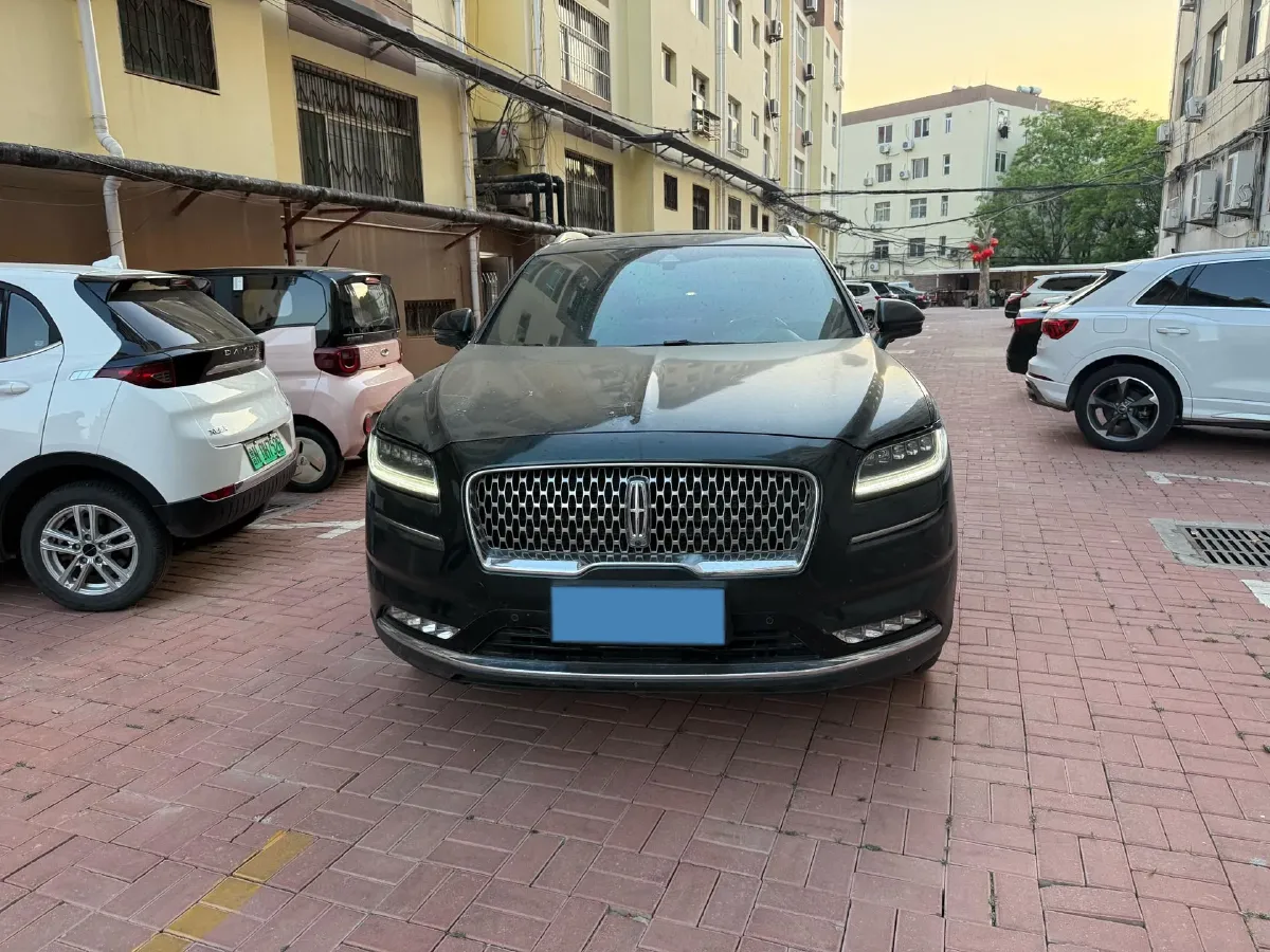 2021 Lincoln Nautilus 2.7T 322HP V6 8AT,autocango,china used car exporter,china ev exporter,chinese used car exporter,chinese used ev exporter