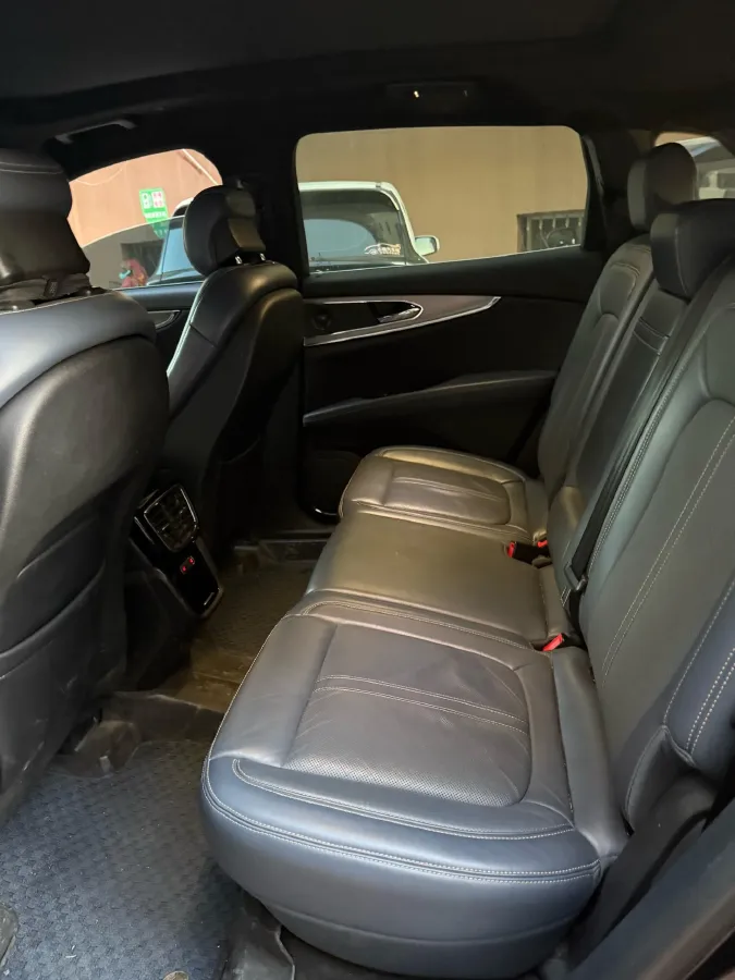 2021 Lincoln Nautilus 2.7T 322HP V6 8AT,autocango,china used car exporter,china ev exporter,chinese used car exporter,chinese used ev exporter