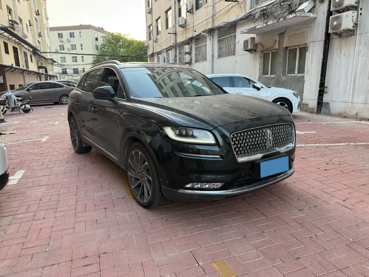 2021 Lincoln Nautilus 2.7T 322HP V6 8AT,autocango,china used car exporter,china ev exporter,chinese used car exporter,chinese used ev exporter