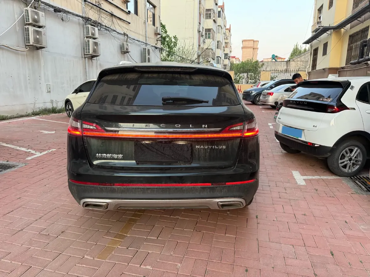 2021 Lincoln Nautilus 2.7T 322HP V6 8AT,autocango,china used car exporter,china ev exporter,chinese used car exporter,chinese used ev exporter