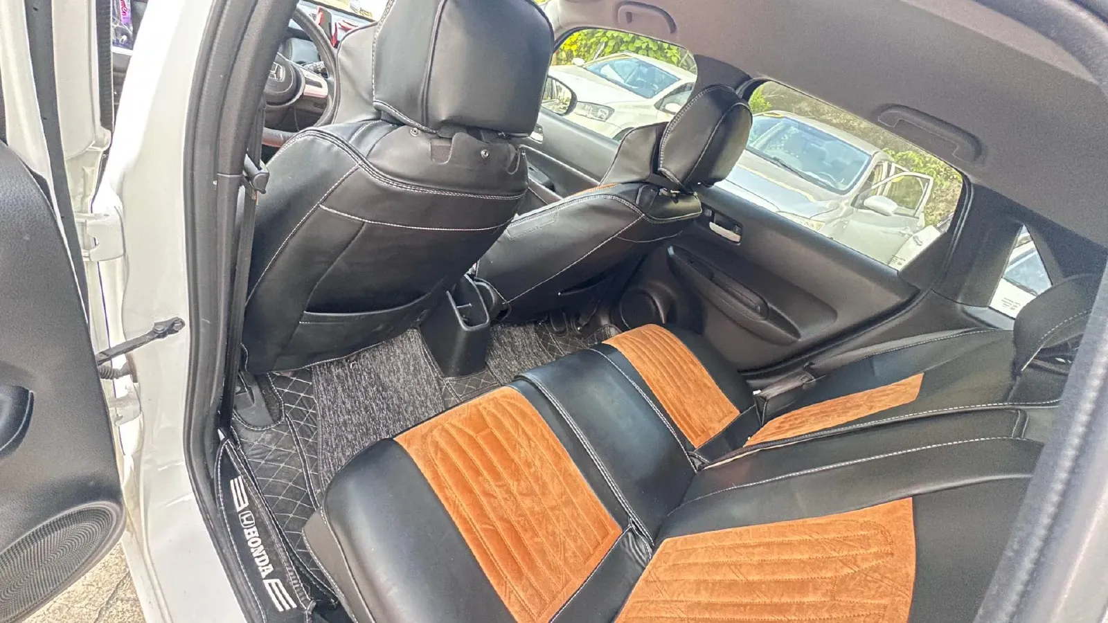 2023 Honda Fit 1.5L 124HP L4 CVT,autocango,china used car exporter,china ev exporter,chinese used car exporter,chinese used ev exporter