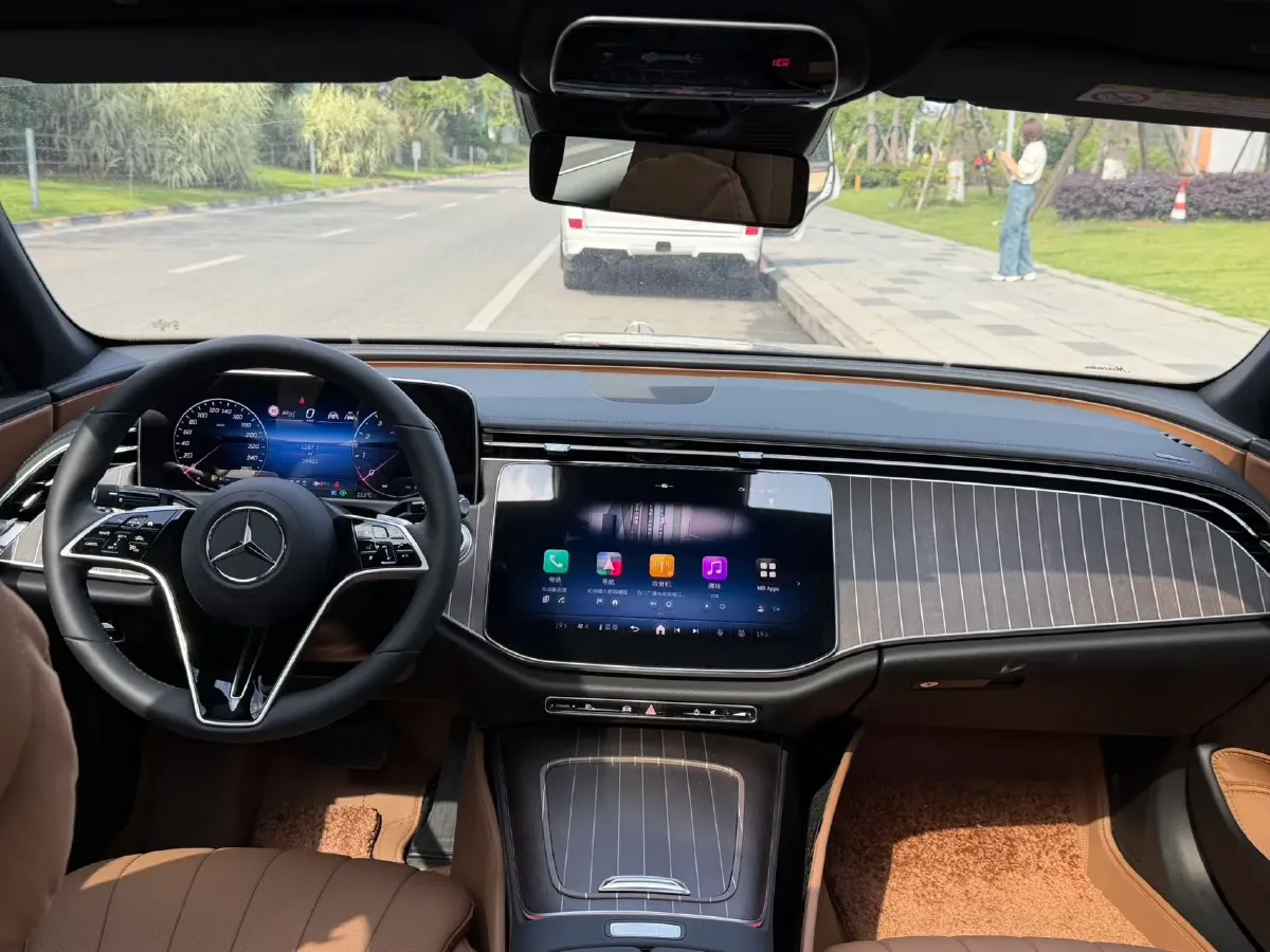 2025 Mercedes-Benz E Class 2.0T 258HP L4 9AT,autocango,china used car exporter,china ev exporter,chinese used car exporter,chinese used ev exporter