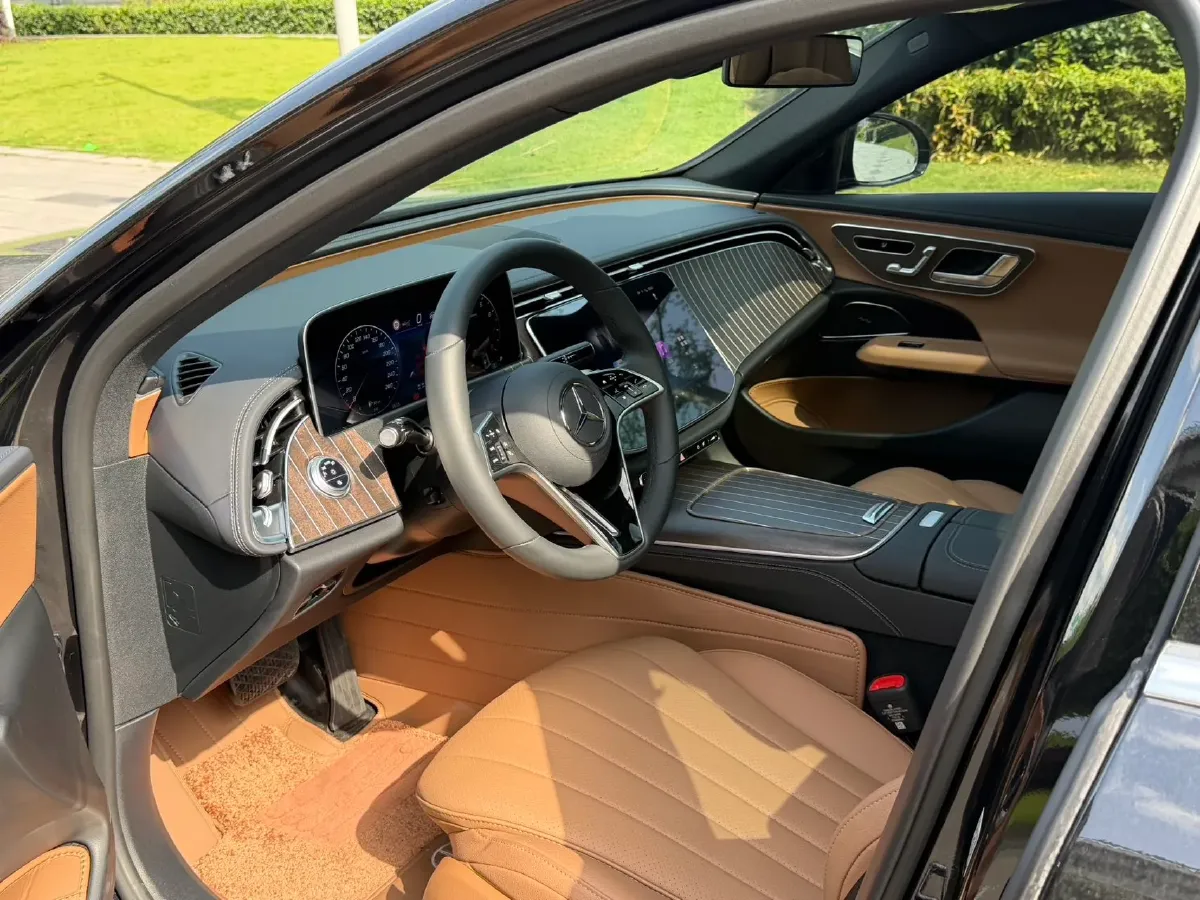 2025 Mercedes-Benz E Class 2.0T 258HP L4 9AT,autocango,china used car exporter,china ev exporter,chinese used car exporter,chinese used ev exporter