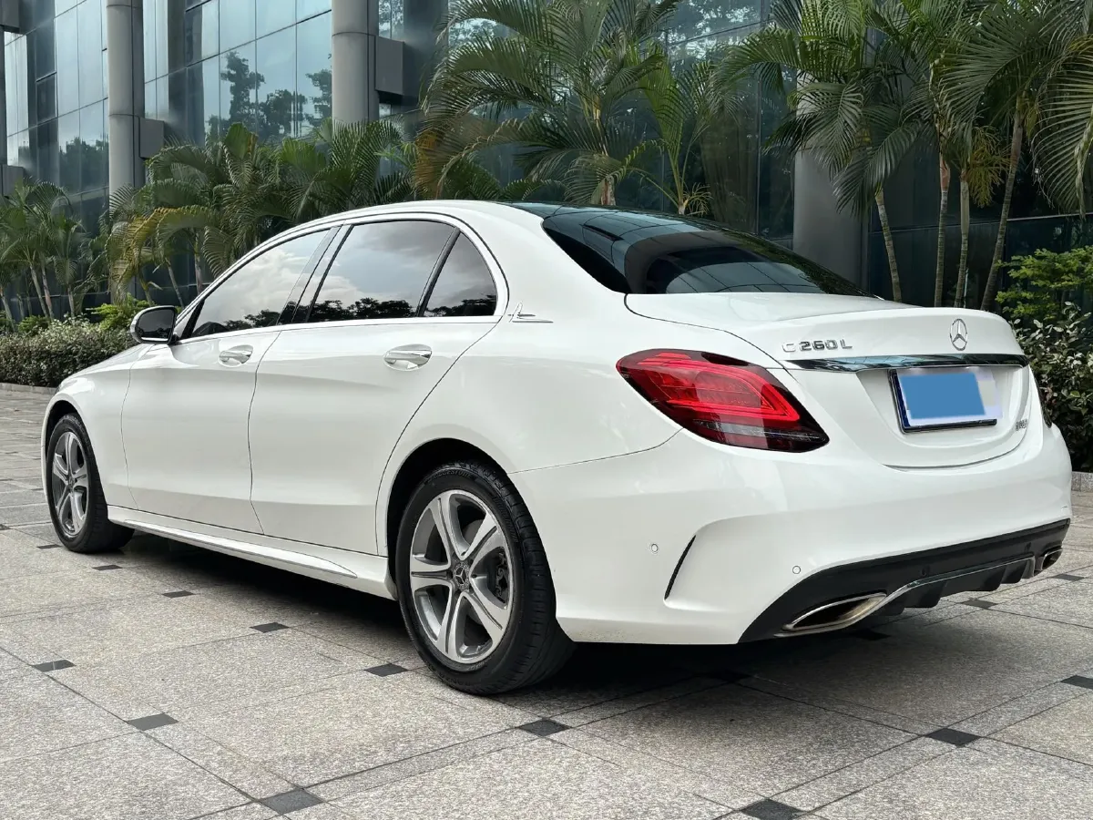2020 Mercedes-Benz C Class 1.5T 184HP L4 9AT,autocango,china used car exporter,china ev exporter,chinese used car exporter,chinese used ev exporter