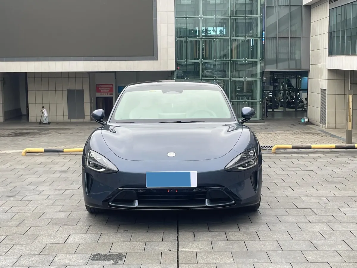 2024 MI SU7 BEV 73.6KWH,autocango,china used car exporter,china ev exporter,chinese used car exporter,chinese used ev exporter