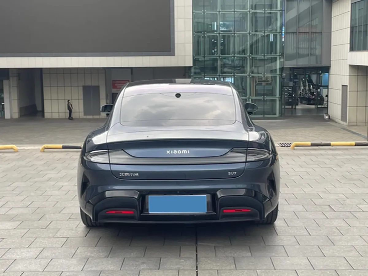 2024 MI SU7 BEV 73.6KWH,autocango,china used car exporter,china ev exporter,chinese used car exporter,chinese used ev exporter