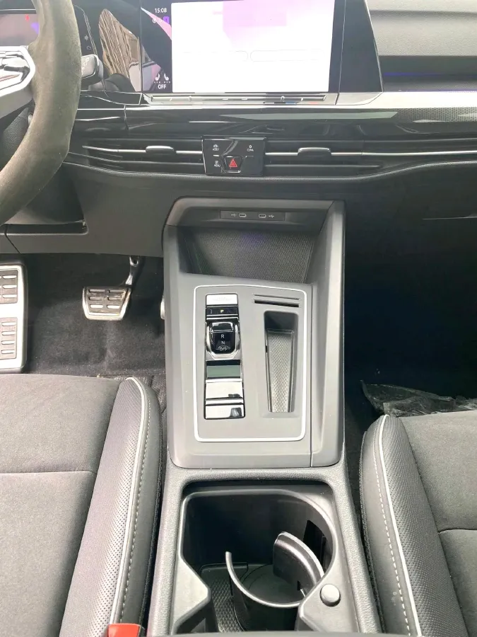 2021 Volkswagen Golf 1.4T 150HP L4 7DCT,autocango,china used car exporter,china ev exporter,chinese used car exporter,chinese used ev exporter