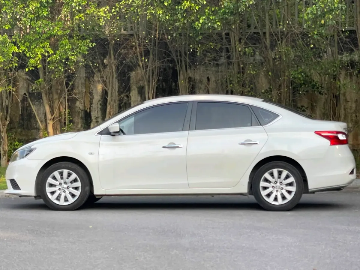 2022 Nissan Sylphy 1.6L 122HP L4 CVT,autocango,china used car exporter,china ev exporter,chinese used car exporter,chinese used ev exporter