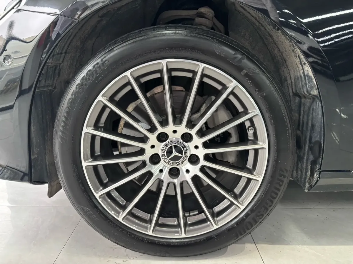 2023 Mercedes-Benz E Class 2.0T 197HP L4 9AT,autocango,china used car exporter,china ev exporter,chinese used car exporter,chinese used ev exporter