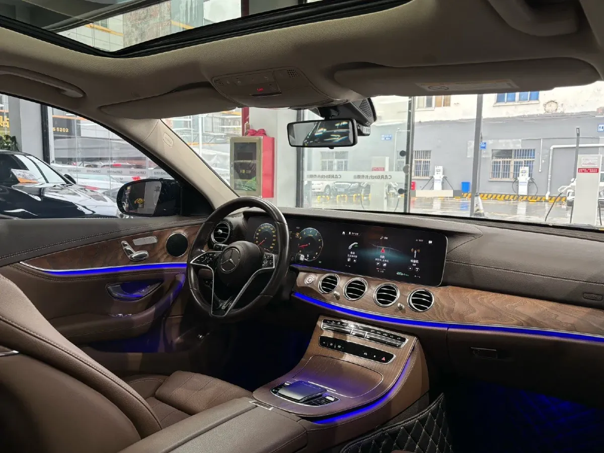 2023 Mercedes-Benz E Class 2.0T 197HP L4 9AT,autocango,china used car exporter,china ev exporter,chinese used car exporter,chinese used ev exporter