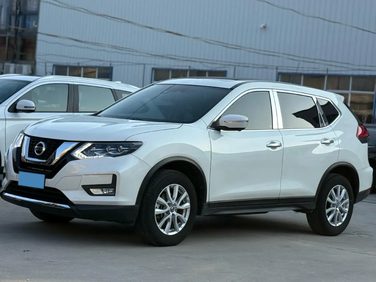 2023 Nissan X-Trail 2.0L 151HP L4 CVT,autocango,china used car exporter,china ev exporter,chinese used car exporter,chinese used ev exporter