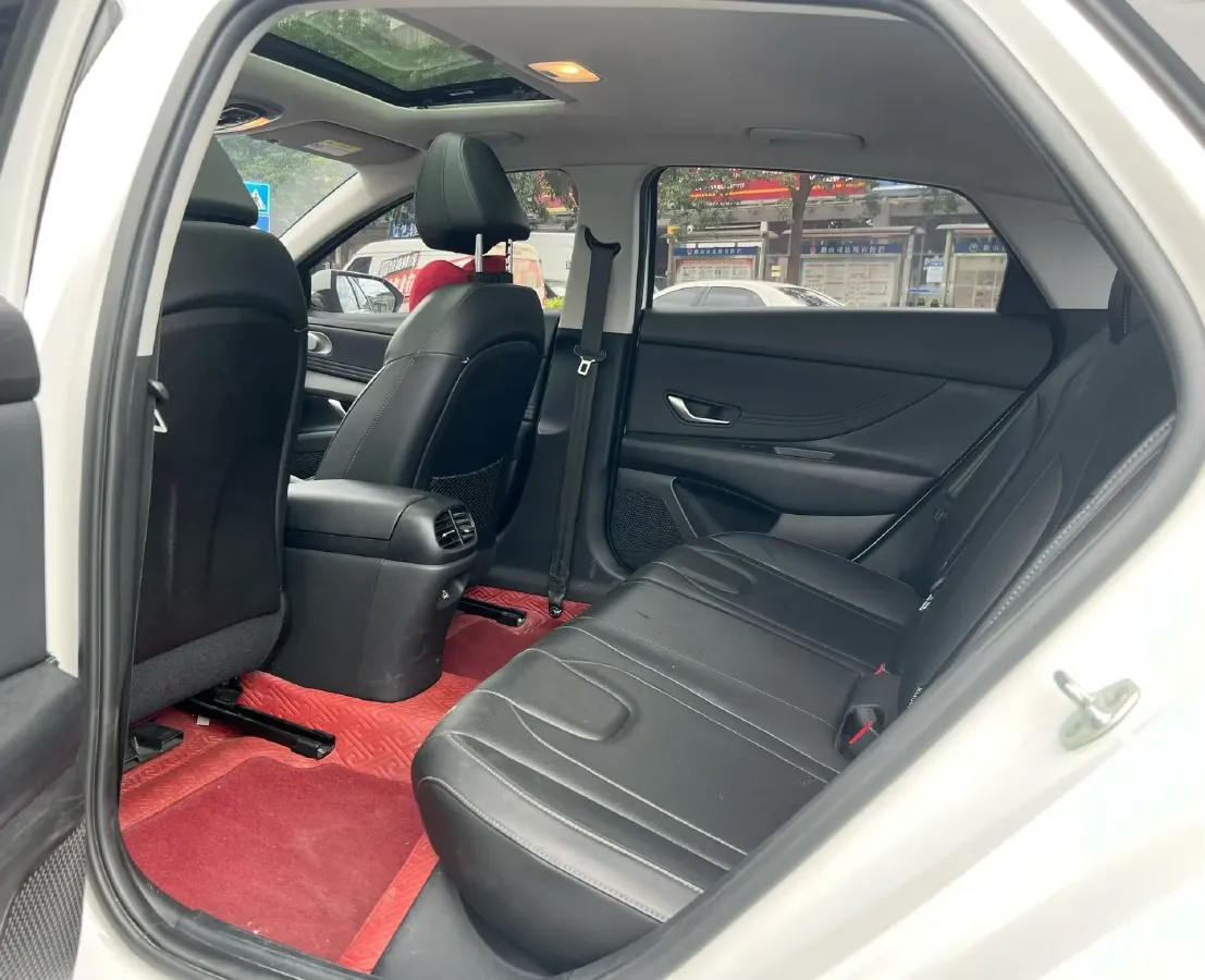 2022 Hyundai Elantra 1.5L 115HP L4 CVT,autocango,china used car exporter,china ev exporter,chinese used car exporter,chinese used ev exporter