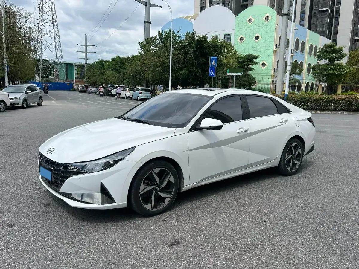2022 Hyundai Elantra 1.5L 115HP L4 CVT,autocango,china used car exporter,china ev exporter,chinese used car exporter,chinese used ev exporter