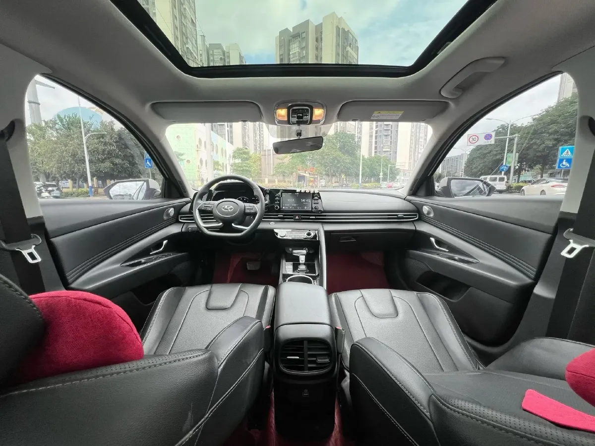 2022 Hyundai Elantra 1.5L 115HP L4 CVT,autocango,china used car exporter,china ev exporter,chinese used car exporter,chinese used ev exporter