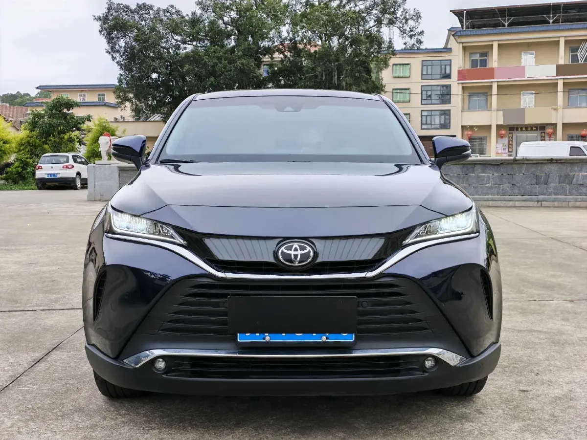 2022 Toyota Harrier 2.0L 171HP L4 CVT,autocango,china used car exporter,china ev exporter,chinese used car exporter,chinese used ev exporter