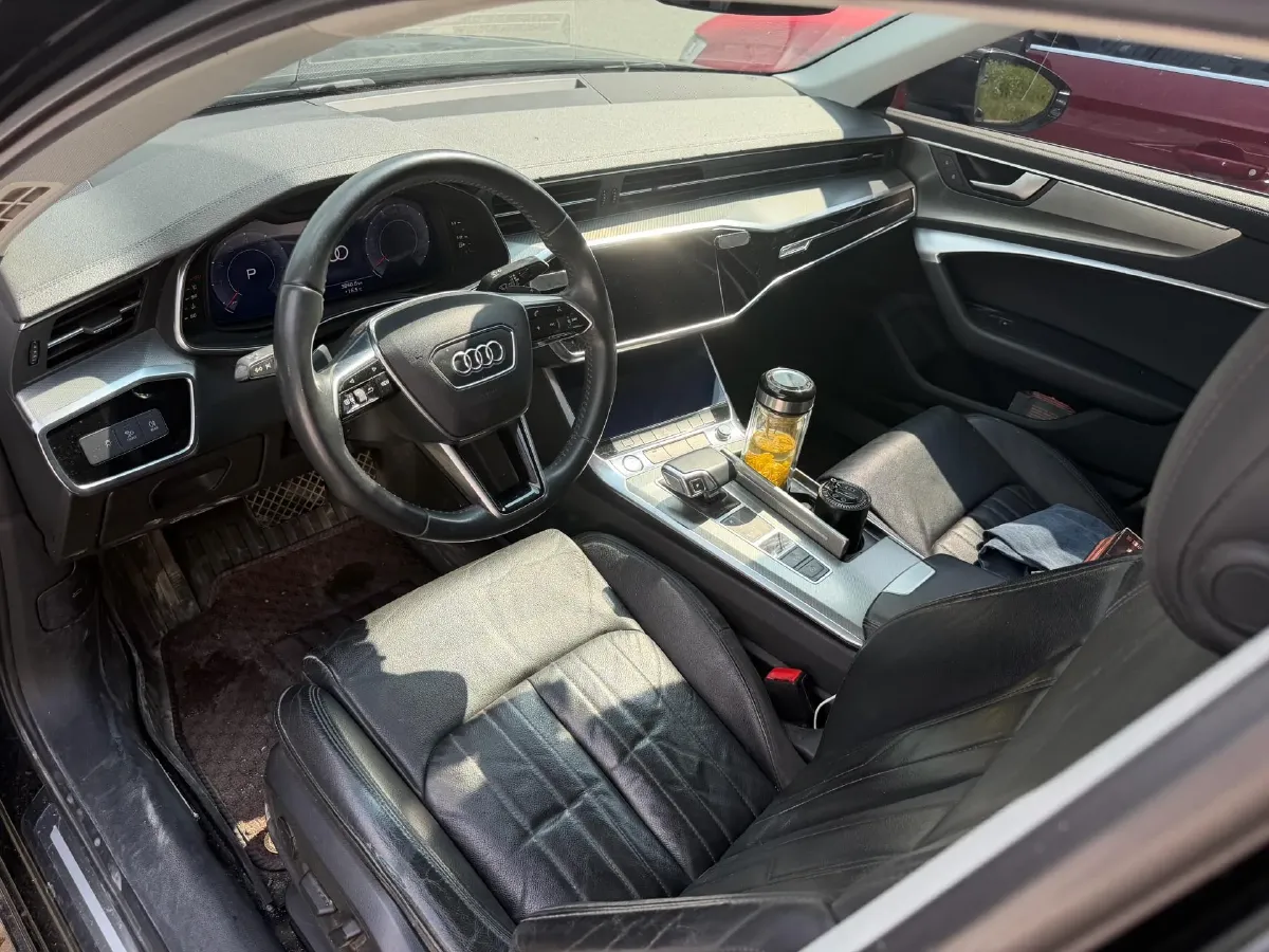 2019 Audi A6L 2.0T 190HP L4 7DCT,autocango,china used car exporter,china ev exporter,chinese used car exporter,chinese used ev exporter
