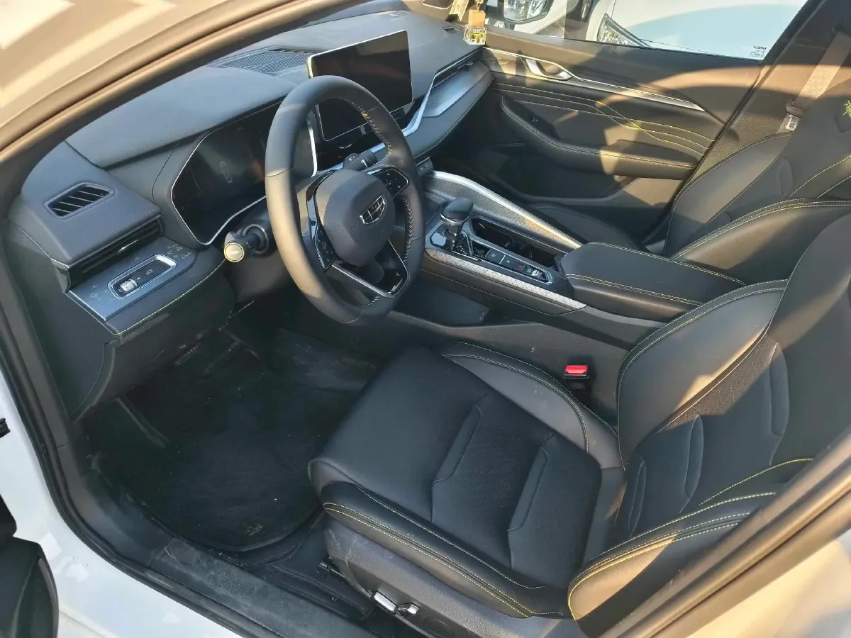 2023 Geely Preface 1.5T 181HP L4 7DCT,autocango,china used car exporter,china ev exporter,chinese used car exporter,chinese used ev exporter