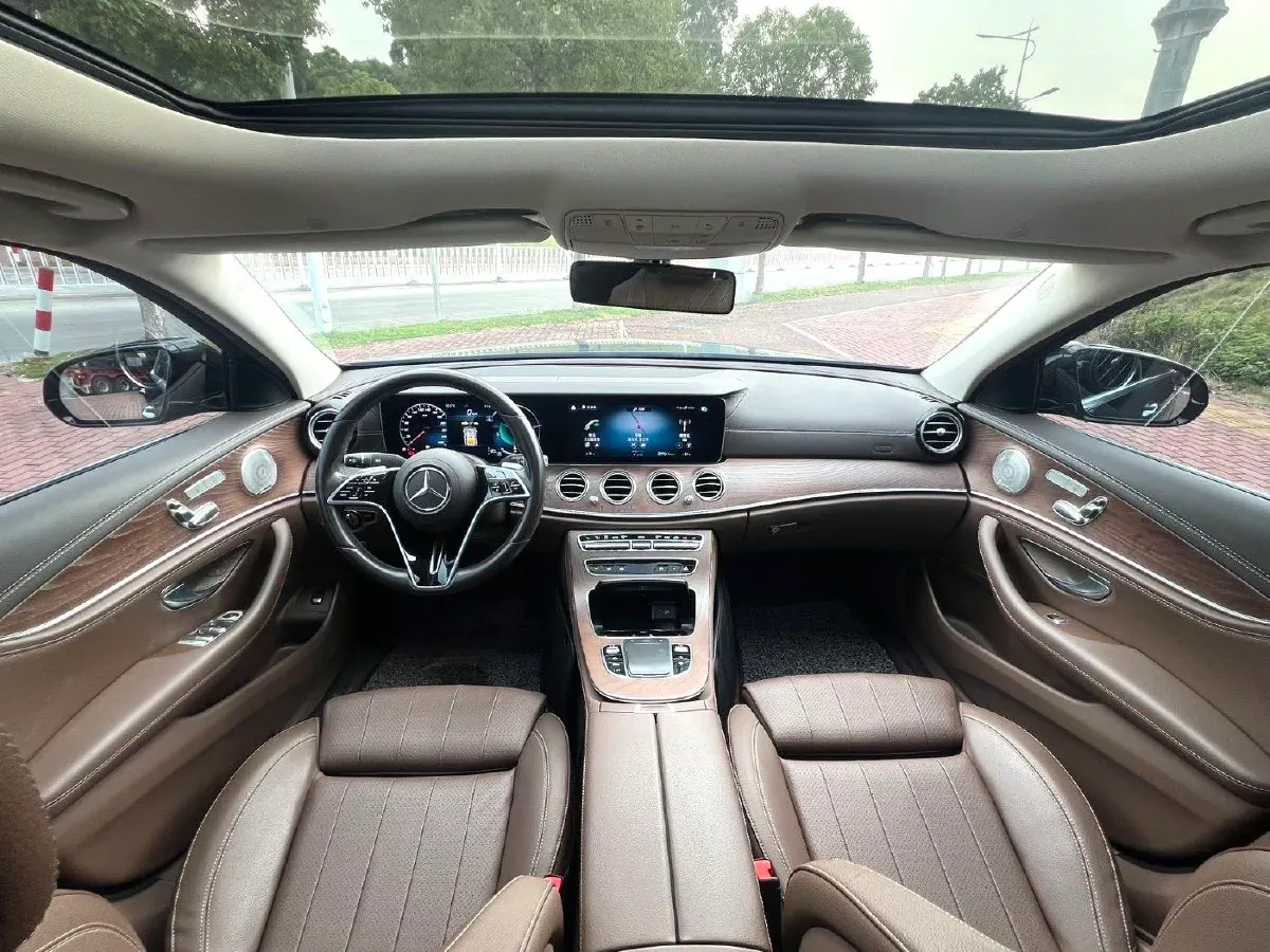 2022 Mercedes-Benz E Class 2.0T 258HP L4 9AT,autocango,china used car exporter,china ev exporter,chinese used car exporter,chinese used ev exporter