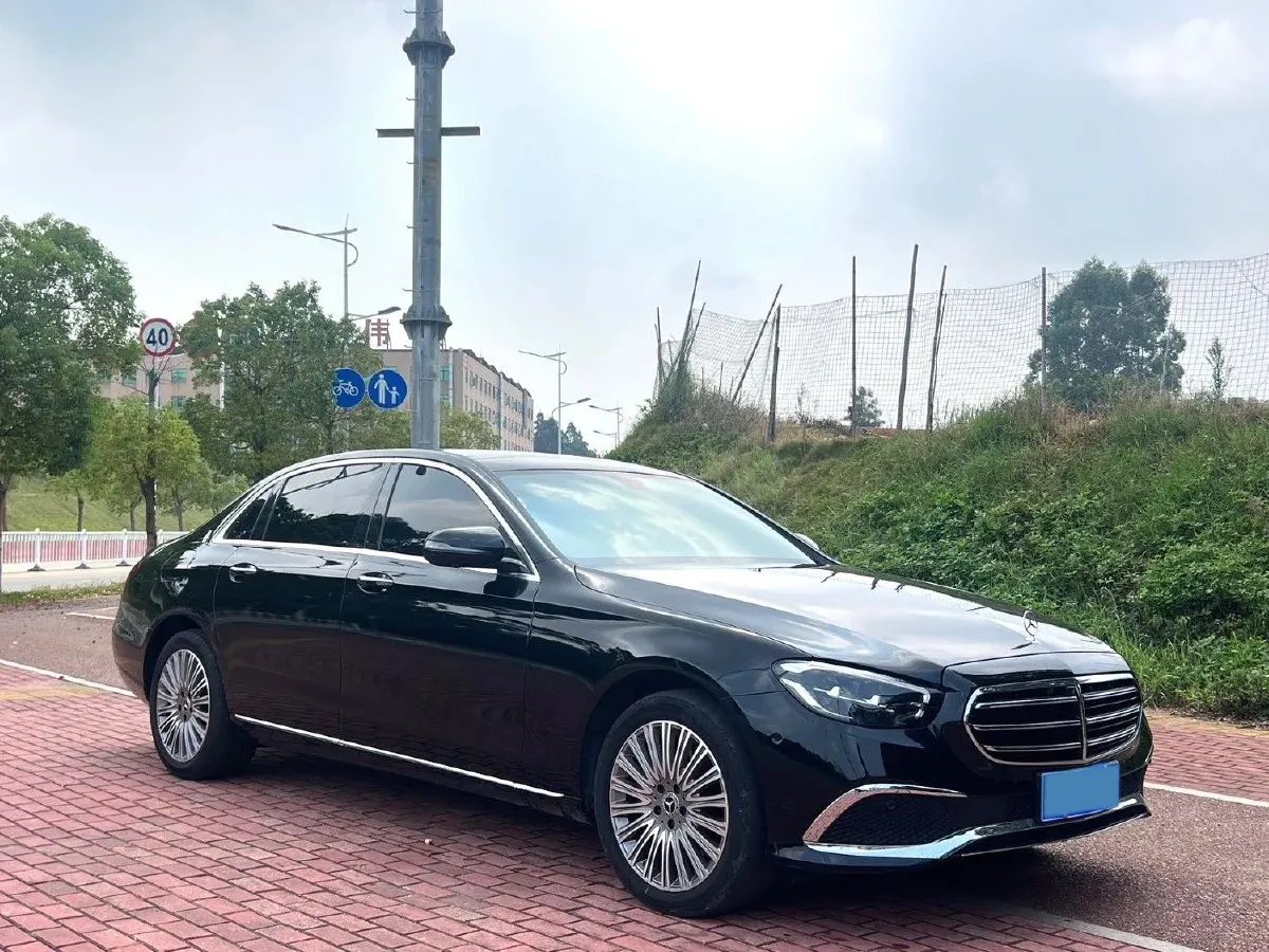 2022 Mercedes-Benz E Class 2.0T 258HP L4 9AT,autocango,china used car exporter,china ev exporter,chinese used car exporter,chinese used ev exporter