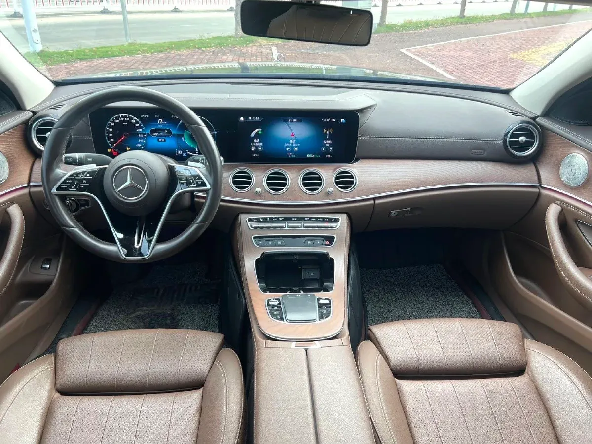 2022 Mercedes-Benz E Class 2.0T 258HP L4 9AT,autocango,china used car exporter,china ev exporter,chinese used car exporter,chinese used ev exporter
