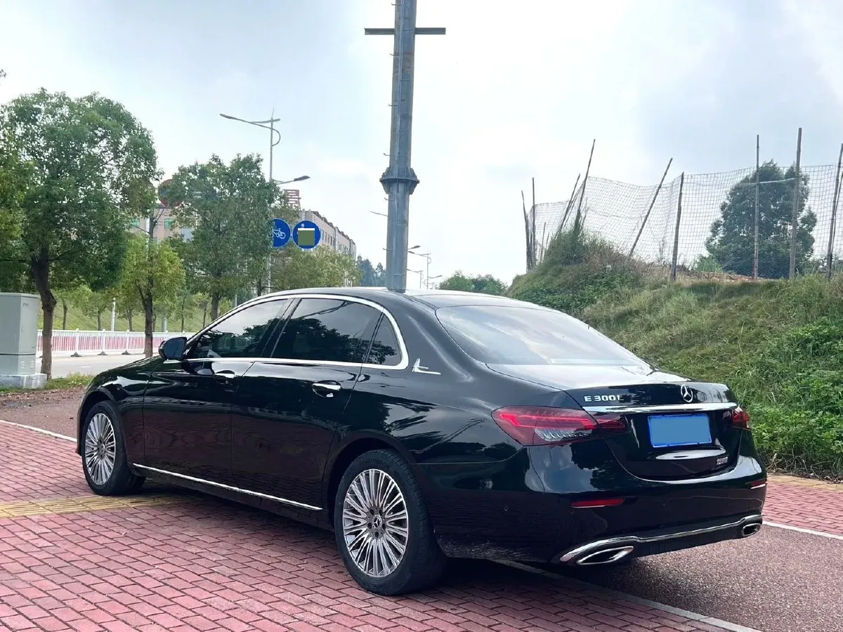 2022 Mercedes-Benz E Class 2.0T 258HP L4 9AT,autocango,china used car exporter,china ev exporter,chinese used car exporter,chinese used ev exporter