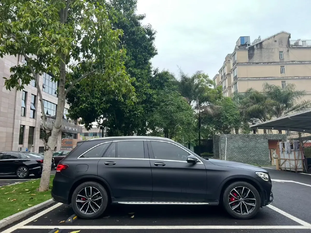 2020 Mercedes-Benz GLC Class 2.0T 197HP L4 9AT,autocango,china used car exporter,china ev exporter,chinese used car exporter,chinese used ev exporter