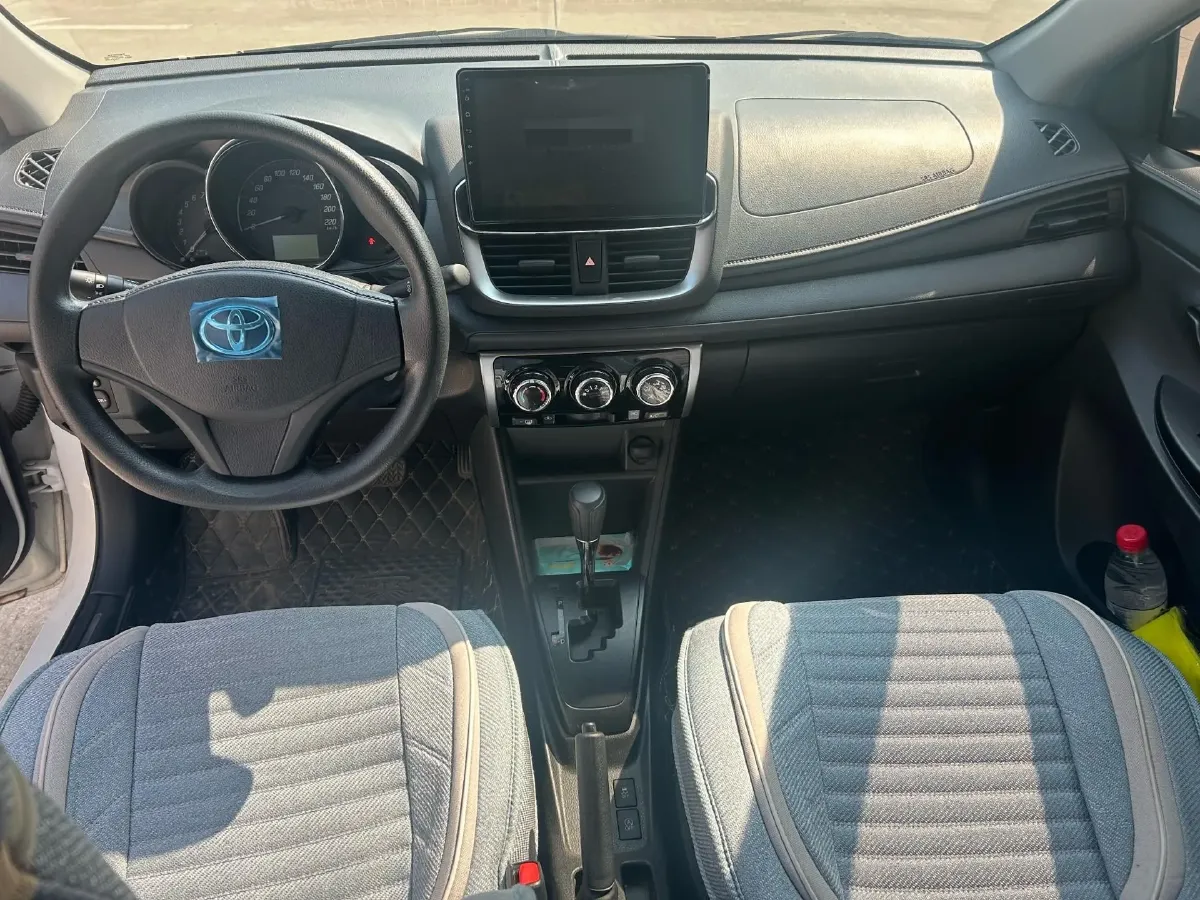 2020 Toyota Yaris L 1.5L 110HP L4 CVT,autocango,china used car exporter,china ev exporter,chinese used car exporter,chinese used ev exporter