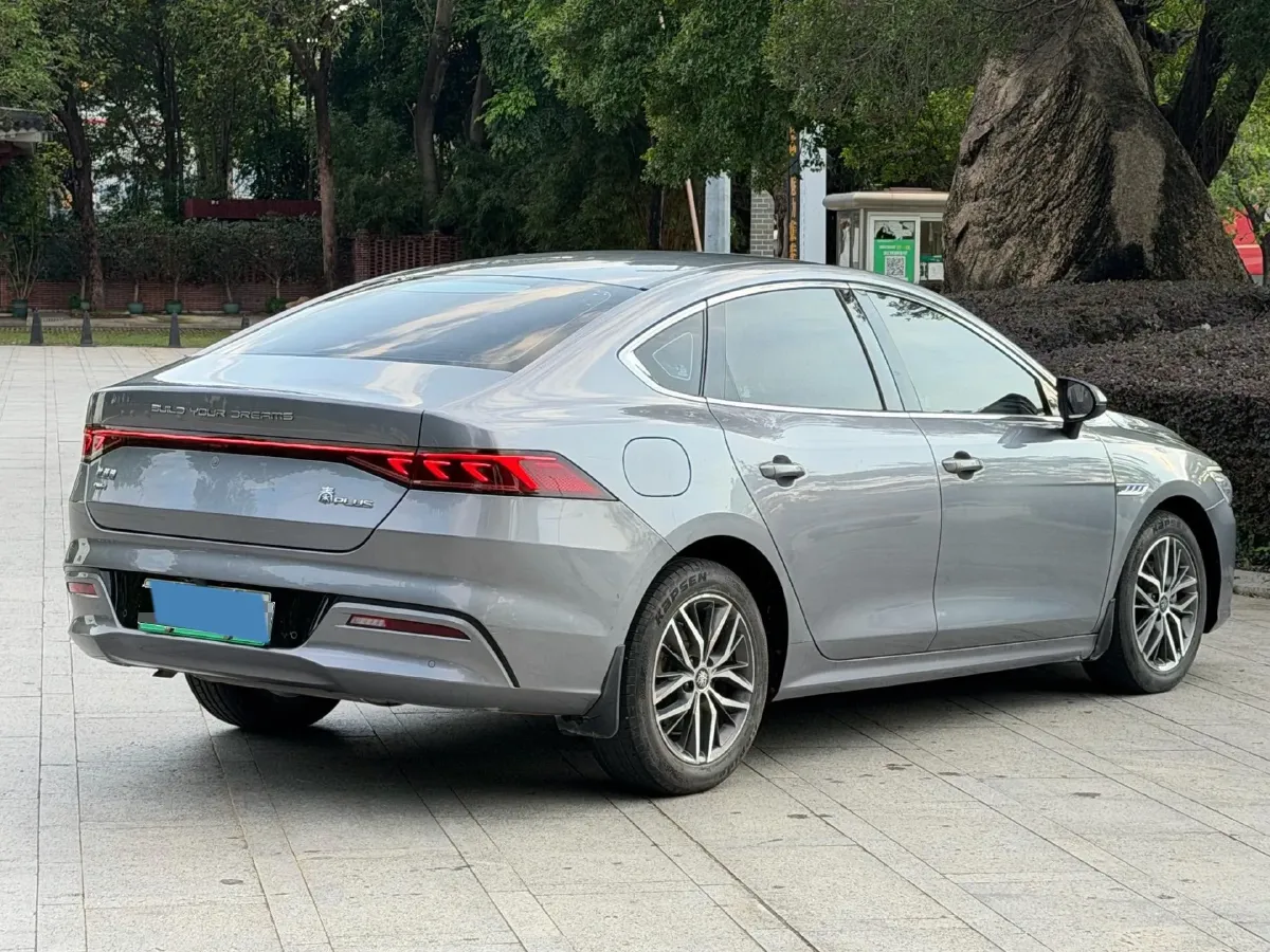 2021 Haval F7 1.5T 169HP L4 7DCT,autocango,china used car exporter,china ev exporter,chinese used car exporter,chinese used ev exporter