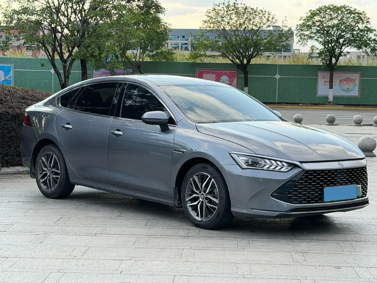 2021 Haval F7 1.5T 169HP L4 7DCT,autocango,china used car exporter,china ev exporter,chinese used car exporter,chinese used ev exporter