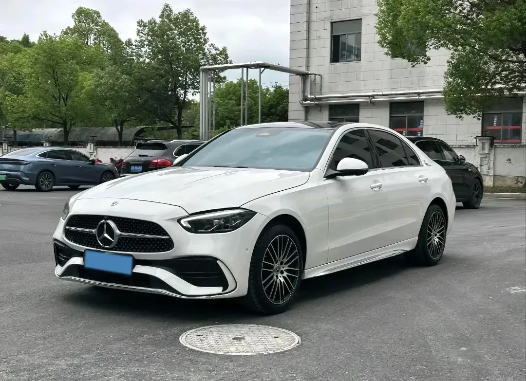 2025 Mercedes-Benz C Class 1.5T 204HP L4 9AT,autocango,china used car exporter,china ev exporter,chinese used car exporter,chinese used ev exporter