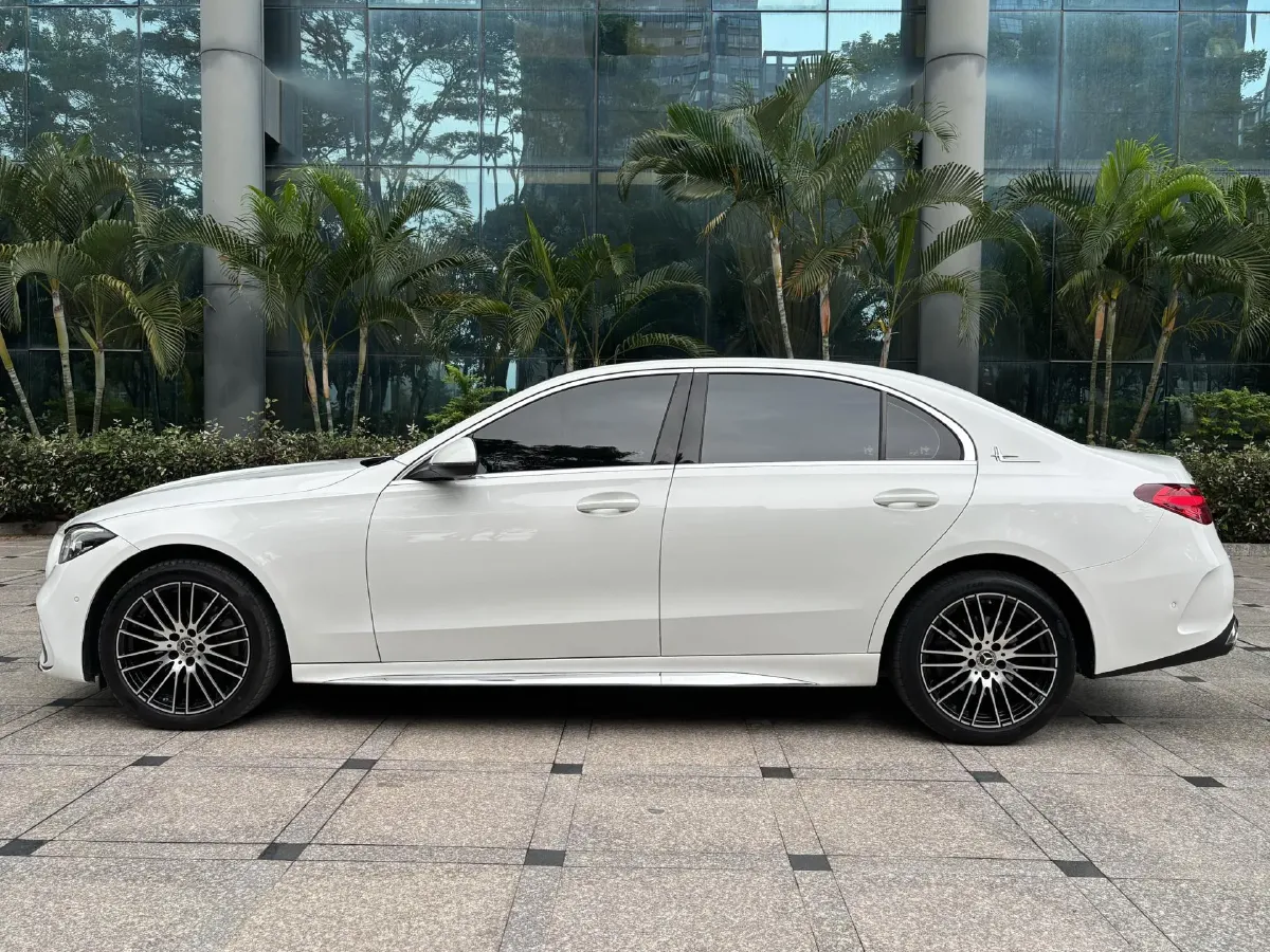 2022 Mercedes-Benz C Class 1.5T 204HP L4 9AT,autocango,china used car exporter,china ev exporter,chinese used car exporter,chinese used ev exporter