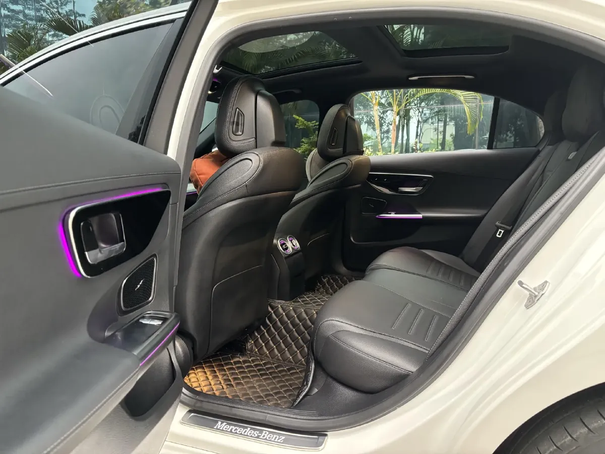 2022 Mercedes-Benz C Class 1.5T 204HP L4 9AT,autocango,china used car exporter,china ev exporter,chinese used car exporter,chinese used ev exporter