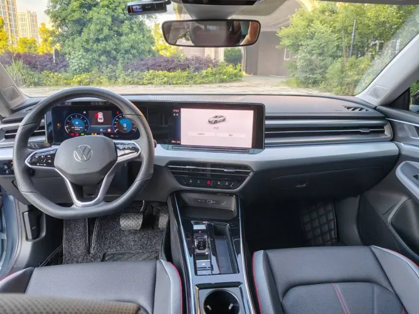 2024 Volkswagen Lamando 1.4T 150HP L4 7DCT,autocango,china used car exporter,china ev exporter,chinese used car exporter,chinese used ev exporter