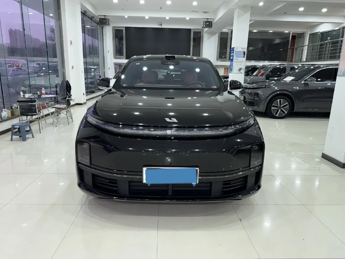 2025 Li L7 Range Extended 154HP REEV,autocango,china used car exporter,china ev exporter,chinese used car exporter,chinese used ev exporter