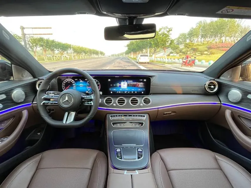 2021 Mercedes-Benz E Class 2.0T 258HP L4 9AT,autocango,china used car exporter,china ev exporter,chinese used car exporter,chinese used ev exporter