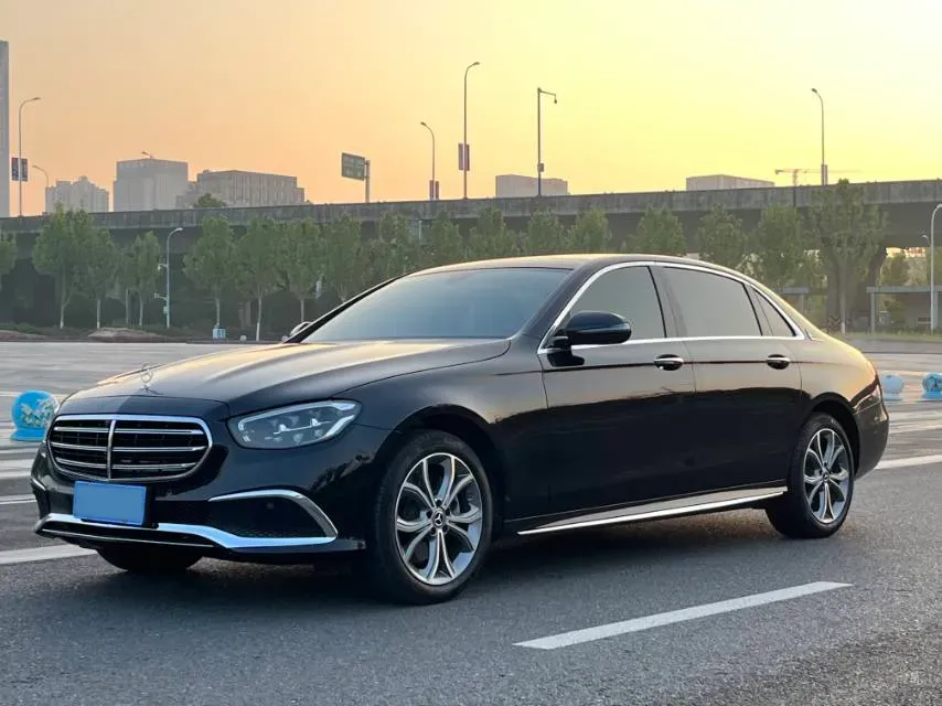2021 Mercedes-Benz E Class 2.0T 258HP L4 9AT,autocango,china used car exporter,china ev exporter,chinese used car exporter,chinese used ev exporter