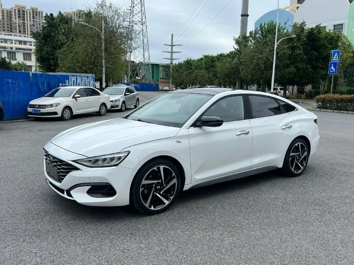 2019 Hyundai La Festa 1.6T 204HP L4 7DCT,autocango,china used car exporter,china ev exporter,chinese used car exporter,chinese used ev exporter