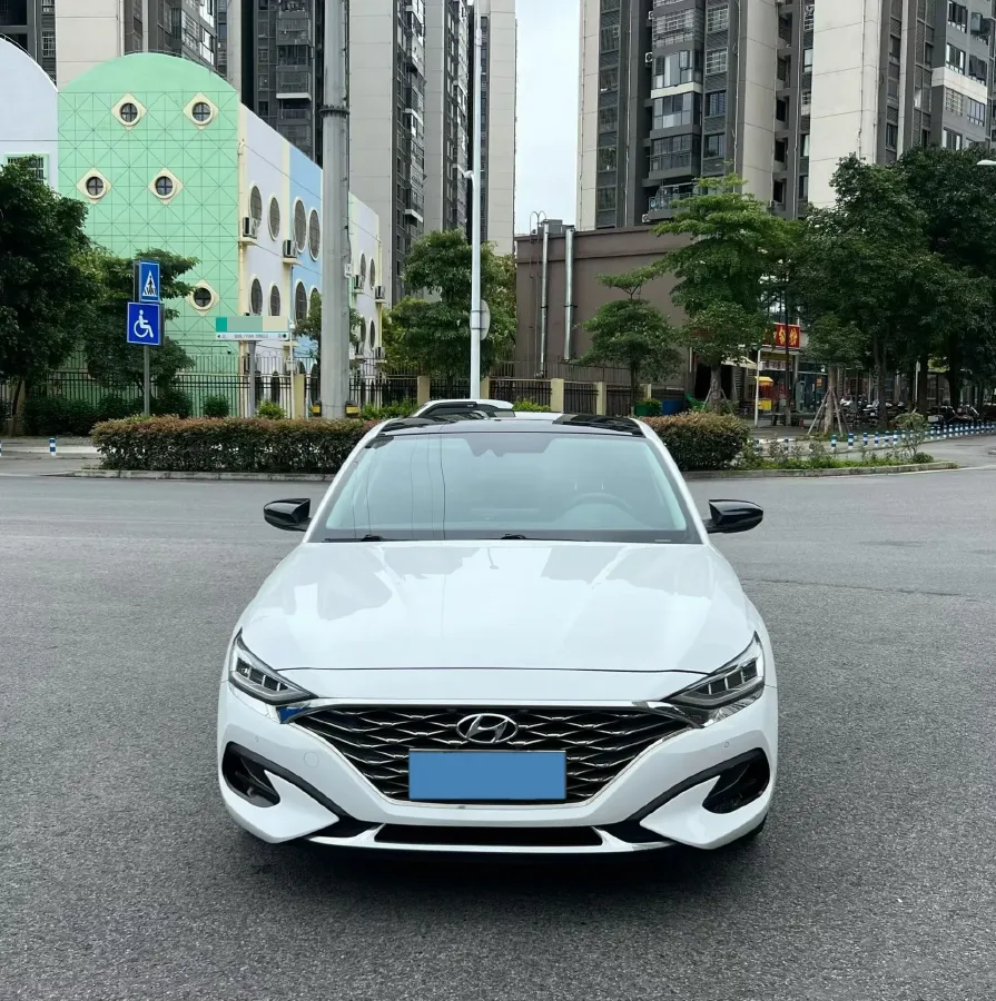 2019 Hyundai La Festa 1.6T 204HP L4 7DCT,autocango,china used car exporter,china ev exporter,chinese used car exporter,chinese used ev exporter