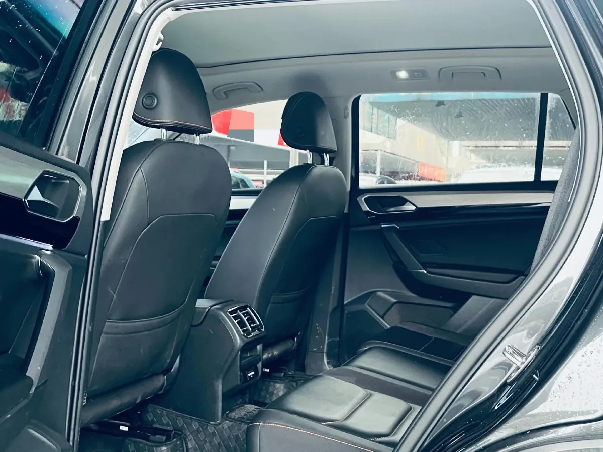 2023 Volkswagen Tayron 1.4T 150HP L4 7DCT,autocango,china used car exporter,china ev exporter,chinese used car exporter,chinese used ev exporter