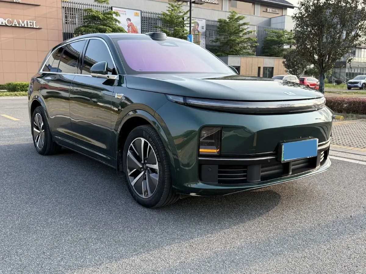 2024 Li L8 Range Extended 154HP REEV 42.8KWH,autocango,china used car exporter,china ev exporter,chinese used car exporter,chinese used ev exporter