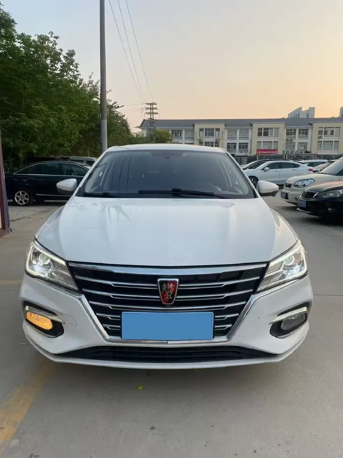 2019 Roewe i5 1.5L 120HP L4 CVT,autocango,china used car exporter,china ev exporter,chinese used car exporter,chinese used ev exporter
