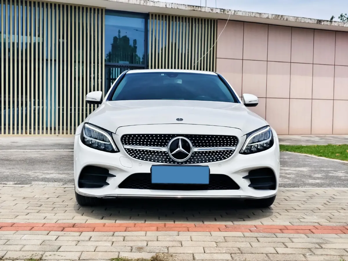 2020 Mercedes-Benz C Class 1.5T 156HP L4 9AT,autocango,china used car exporter,china ev exporter,chinese used car exporter,chinese used ev exporter